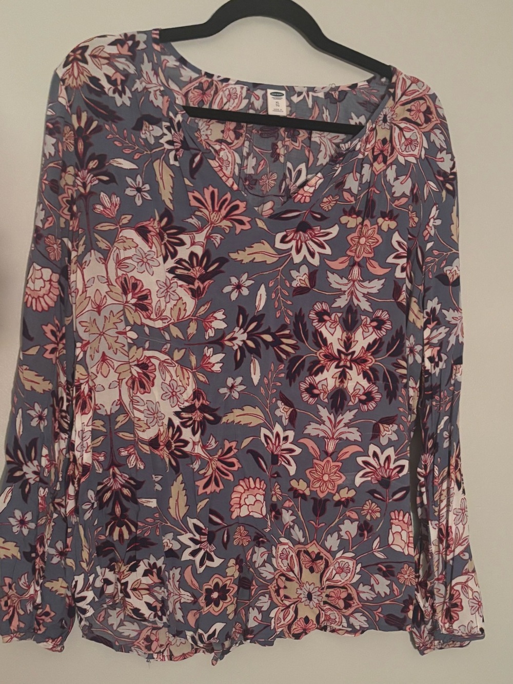 Old Navy Floral Long-Sleeve Women's top size XL